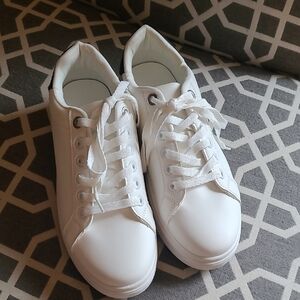 Madden Girl Josiiee platform sneakers